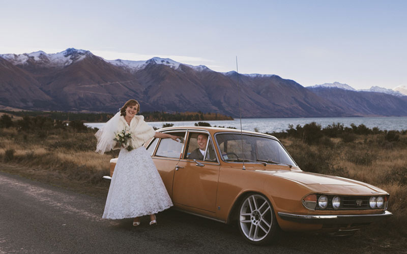 Blair and Sarah Lake Ohau wedding photography review
